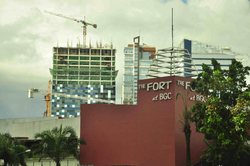 The Fort Budget Hotel- Bonifacio Global City Makati City Luaran gambar