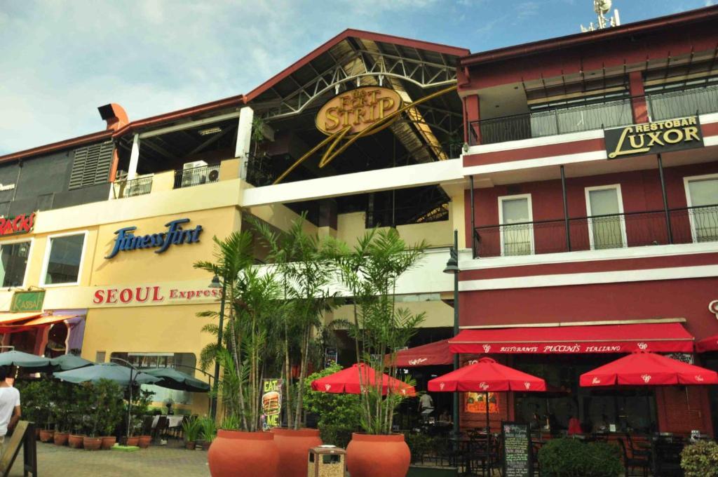 The Fort Budget Hotel- Bonifacio Global City Makati City Luaran gambar