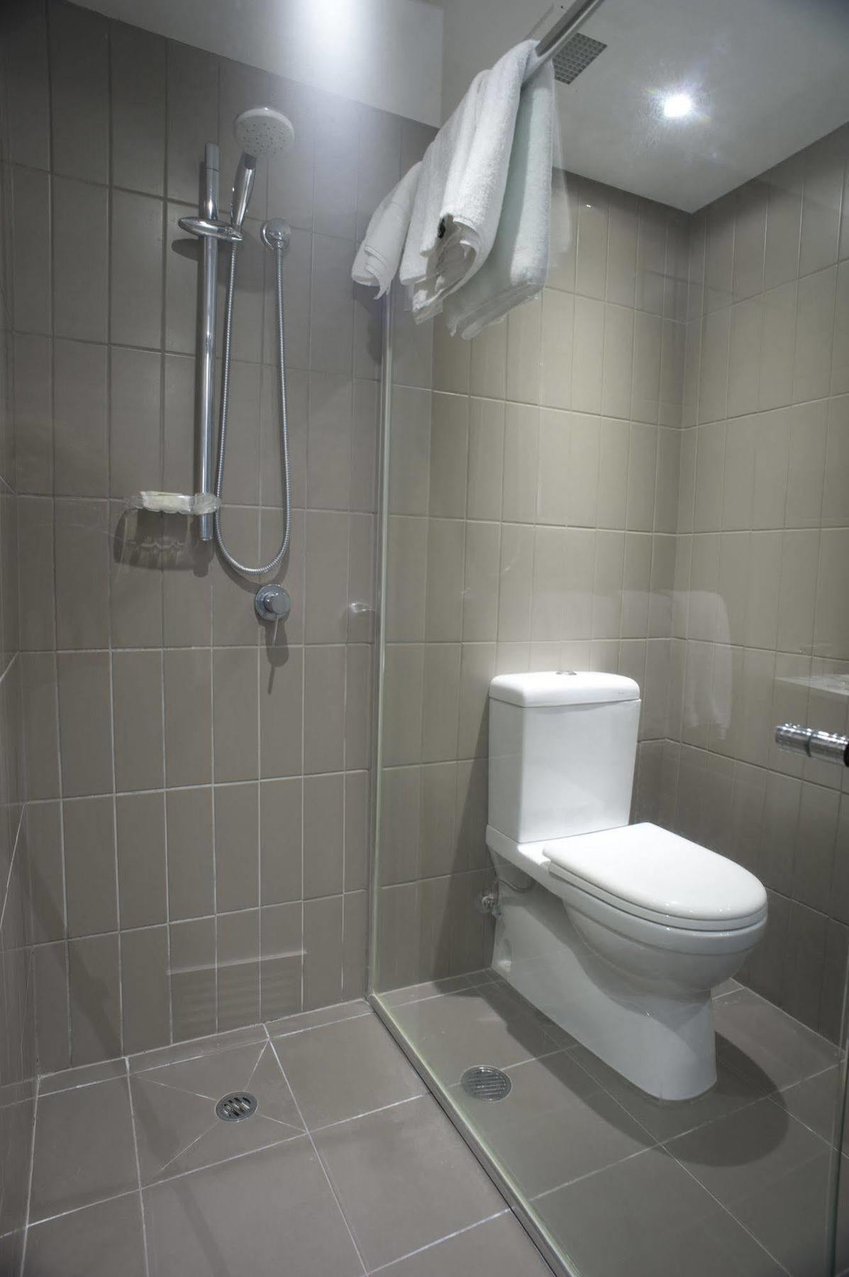 The Fort Budget Hotel- Bonifacio Global City Makati City Luaran gambar